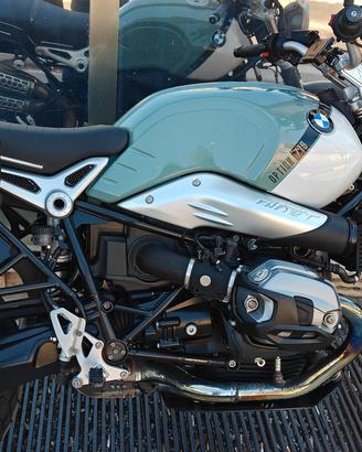BMW r Ninet scrambler option 719 ohlins