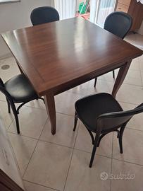 tavolo e sedie