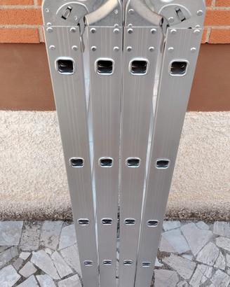 Scala in alluminio