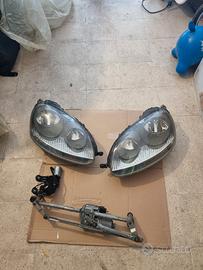 Coppia di Fanali Anteriori Volkswagen Golf V