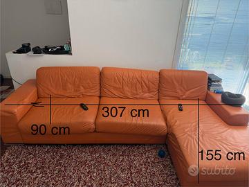 Divano 5 posti in pelle