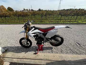 HM 50