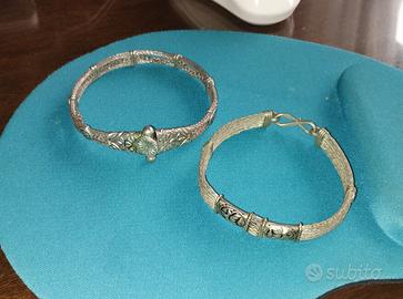 due bracciali etnici in argentone