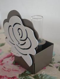 Portafiori vintage in metallo