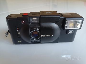 Olympus XA4 macro con flash A11