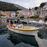 Gozzo Ingenito in vetroresina 8.5