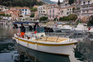 Gozzo Ingenito in vetroresina 8.5