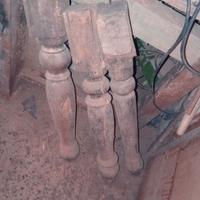 vecchie gambe tavolo