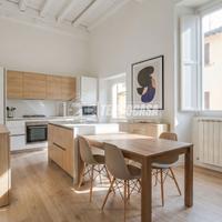 COMABBIO - TERRATETTO CON GIARDINO