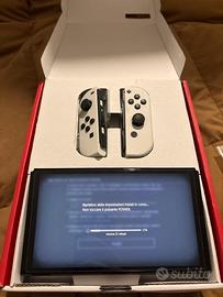 Nintendo switch oled bianca