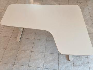 Scrivania IKEA 