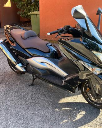 T-Max 500 2008