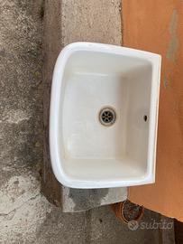 Lavello in ceramica
