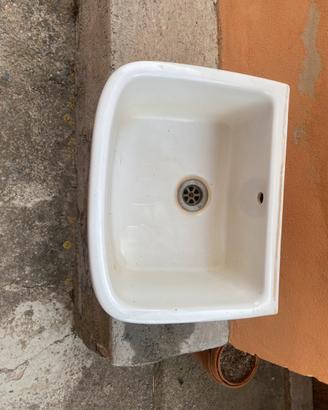 Lavello in ceramica