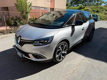 Renault Scenic 1.5 dci 110cv energy bose