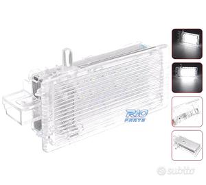 PLAFONIERA LED PER PORTAOGETTI O BAGAGLIAIO BMW E4