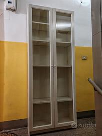 libreria vetrina Billy ikea