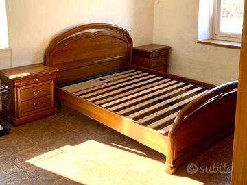 Camera da letto in legno di pregio