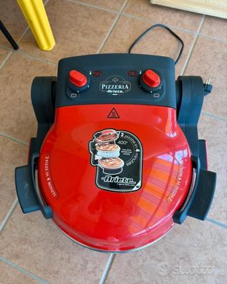 Forno pizza a due ariete