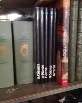 libri romanzi enciclopedie
