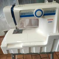 Macchina per cucire Toyota Jeans 