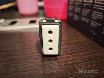 Presa elettrica Bticino Magic 10A Modello 5112