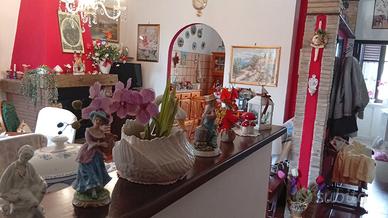 Appartamento sito in Manziana