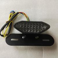 Stop posteriore led con frecce integrate targa