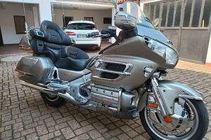 Honda goldwing