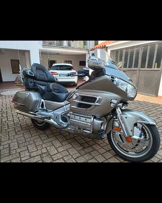 Honda goldwing
