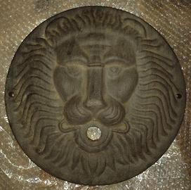 Testa di leone ghisa