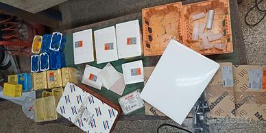 Lotto Materiale elettrico