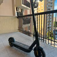Monopattino Ninebot Segway G30 Max