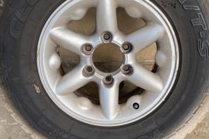 Cerchioni in lega per nissan terrano