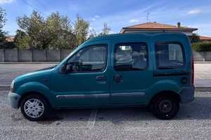Renault Kangoo 1.4cc benzina