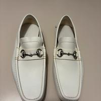 Gucci scarpe Nuove