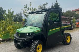 JOHN DEERE GATOR XUV865M