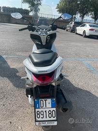 Honda PCX 