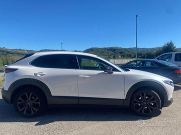Mazda CX30 2.0 m-hybrid Homura 2wd 122cv 6mt. 43