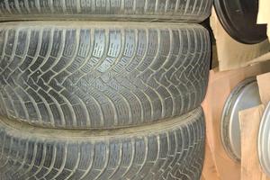 Pneumatici 235/50/19 235/50r19 235 50r19 235-50-19
