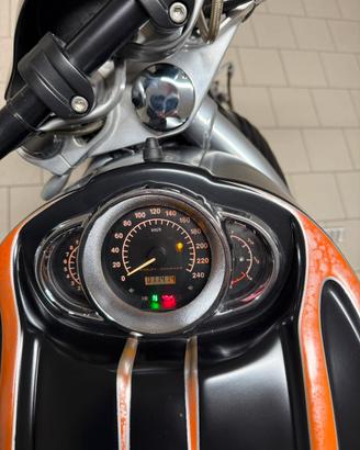 Harley-davidson v-rod