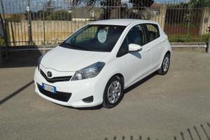 Toyota Yaris 1.4 D-4D 90 cv Active