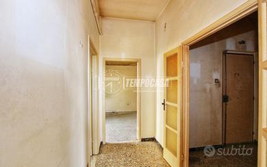 TRILOCALE IN PIENO CENTRO