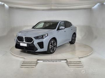 BMW X2 U10 sdrive 18d MSport auto