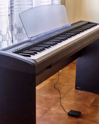 Pianoforte digitale Yamaha P-85