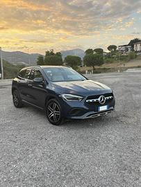 Mercedes-Benz GLA 200d 4Matic Automatic