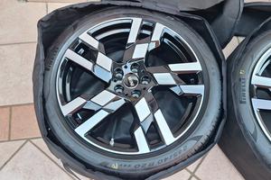 4 Cerchi 20" + gomme Pirelli x Mini Countryman U25