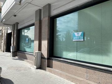 Locale 295mq Via Umberto