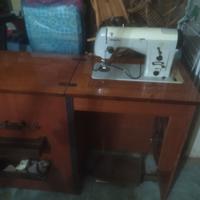 Macchina da cucire borletti