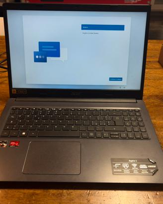 Acer Aspire 3 Ryzen 5 • 15.6”